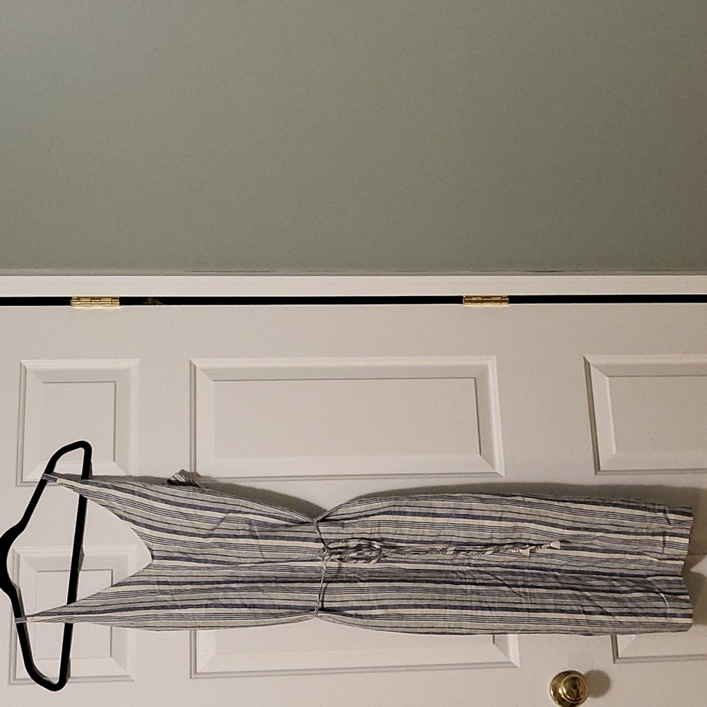 Ann Taylor dress with belt